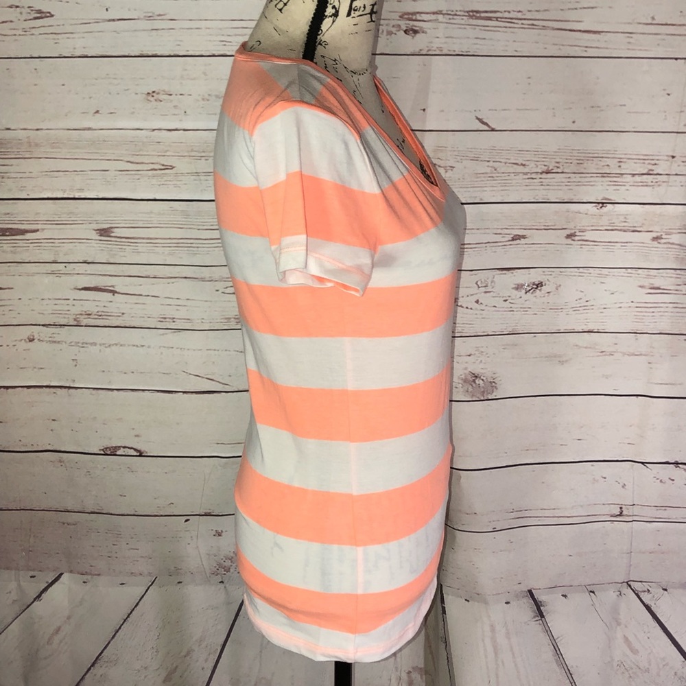 Victoria’s Secret Coral Striped Tee Size S - Picture 4 of 7